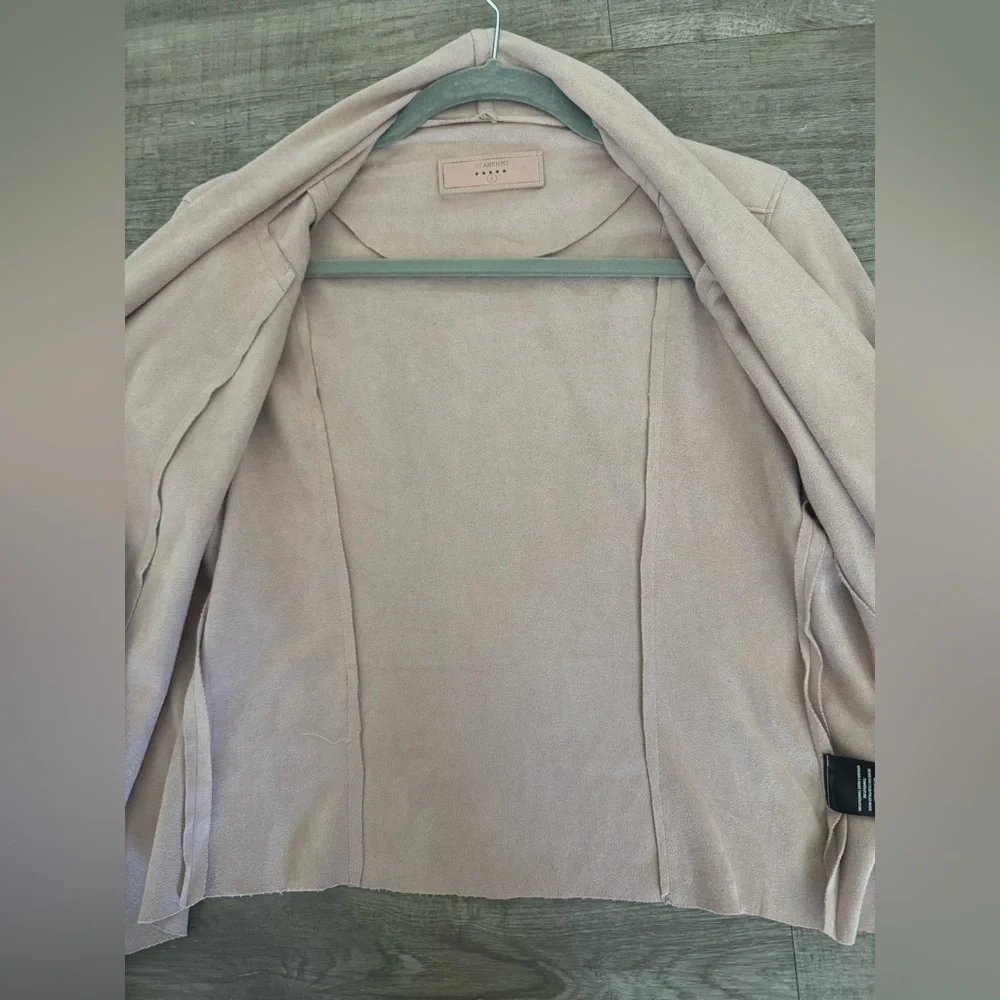 New BLANKNYC Blush Pink Soft Faux Suede Zip Jacket Size Small